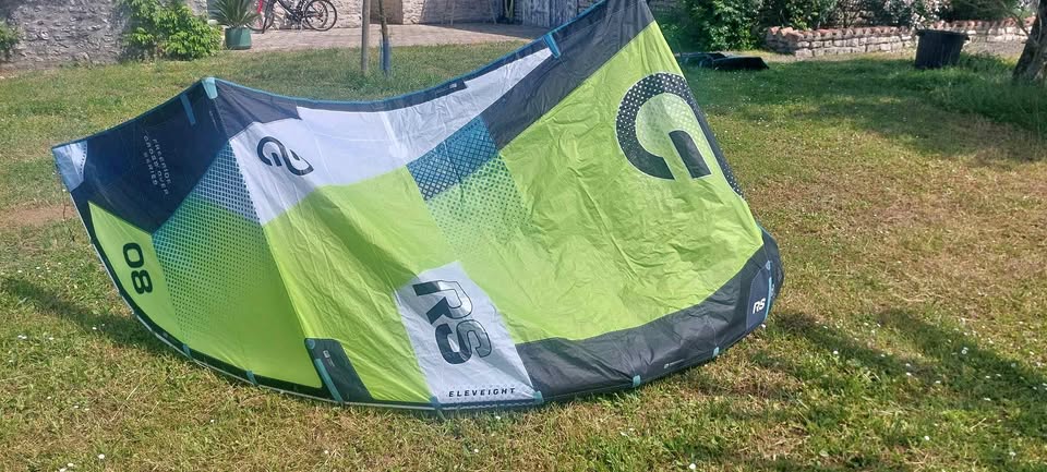 Eleveight RS v9 8m et 10m et barre