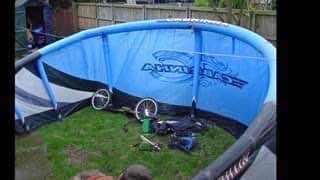 Massive power kite 14 meters long