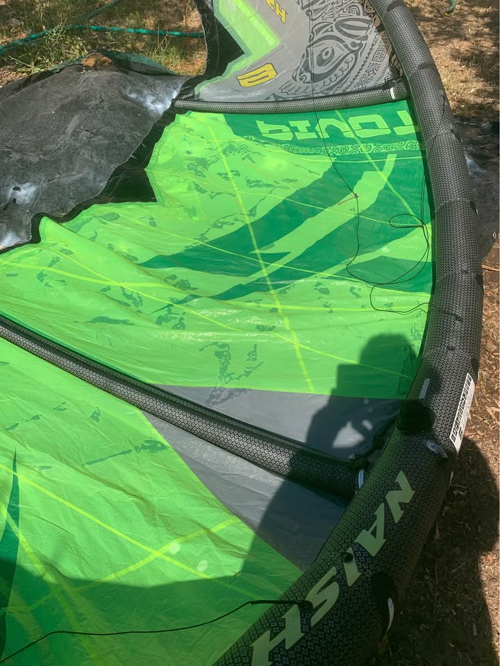 Vend aile complete Naish Pivot 9m (2018)