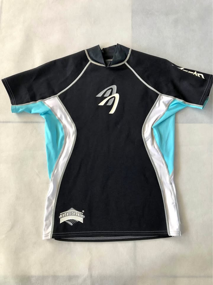 Koszulka docieplajaca Ascan Metalite Skin 1,5mm Damska małe XL second-hand kitesurf equipment