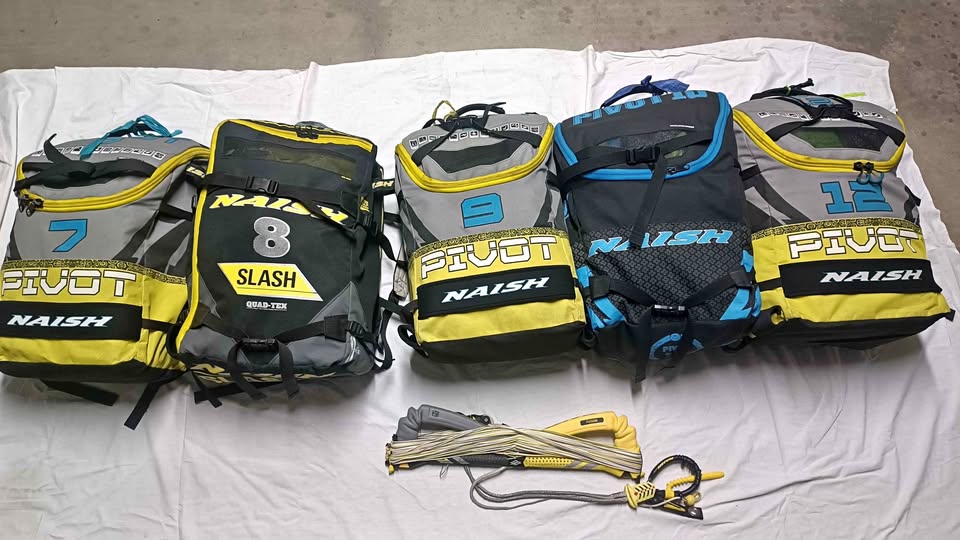 Naish Pivot kite