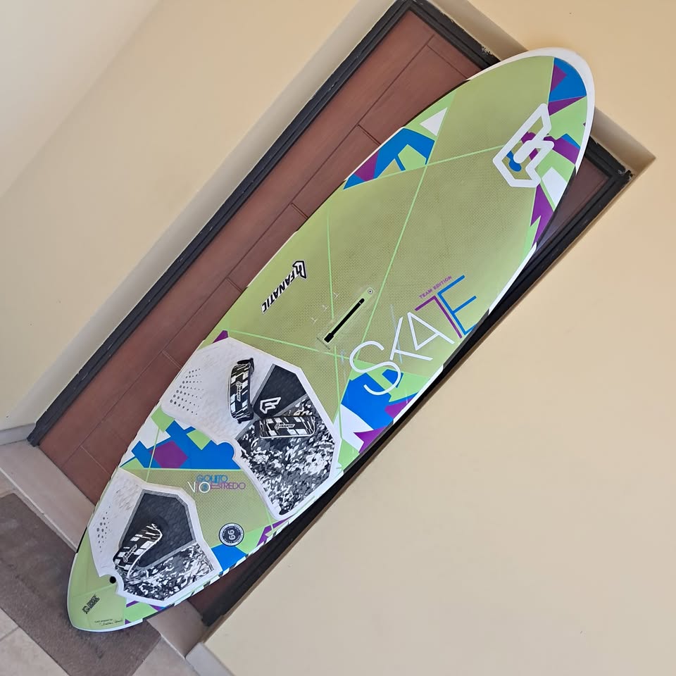 Tavola windsurf fanatic skate TE 99 second-hand kitesurf equipment