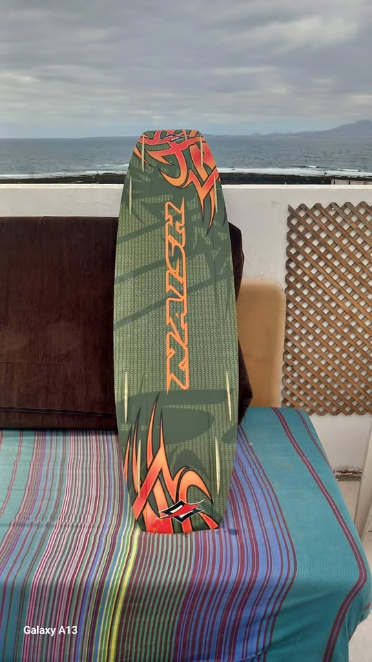 Naish Kite Board