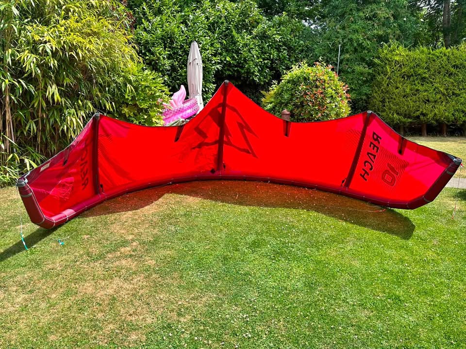 North Reach 10m Kite Package