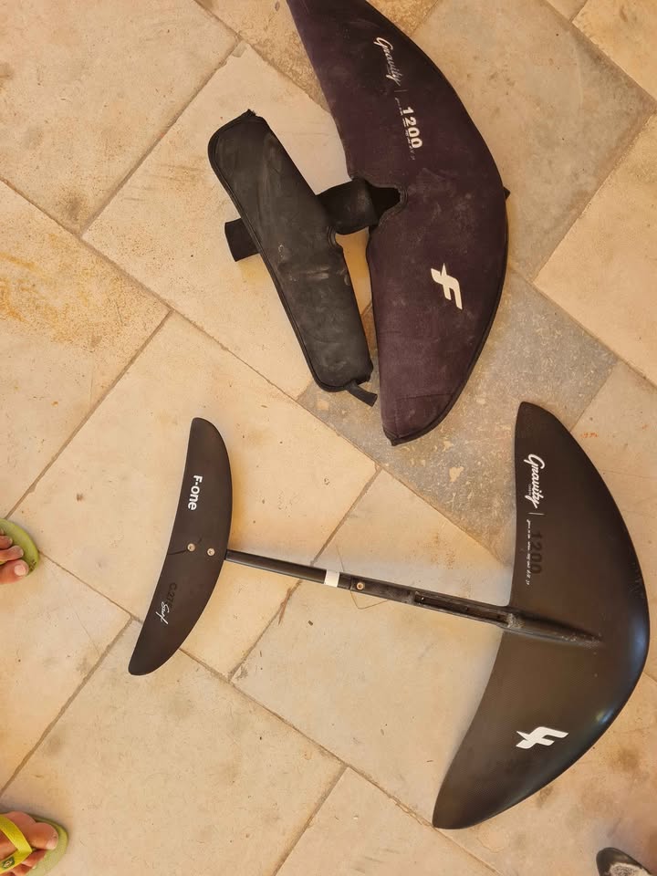 FOIL F-one Gravity Carbon 1200