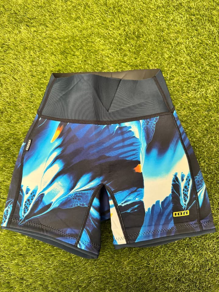 ION Amaze Neo Shorty Bottoms | Brand New | XS/34 UK6 second-hand kitesurf equipment