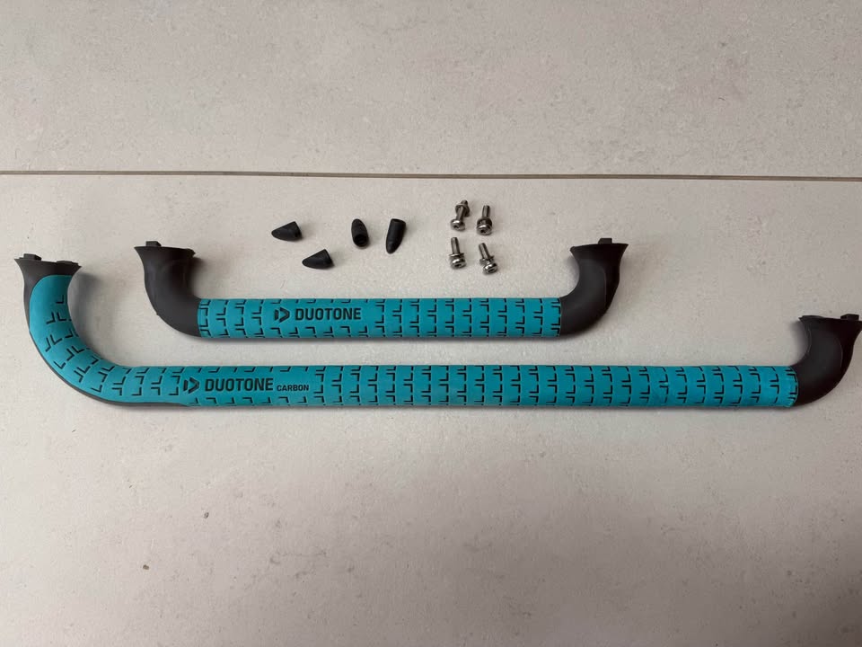 Duotone Carbon handles size large with all screws £65 posted UK