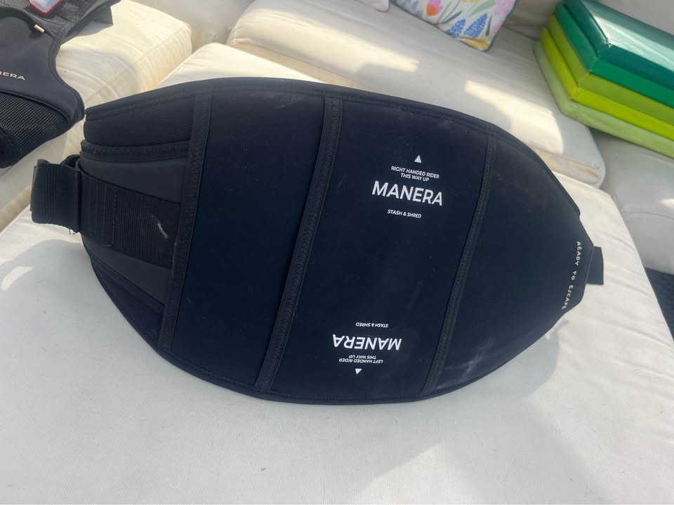 Mannera stash parawing belt second-hand kitesurf equipment
