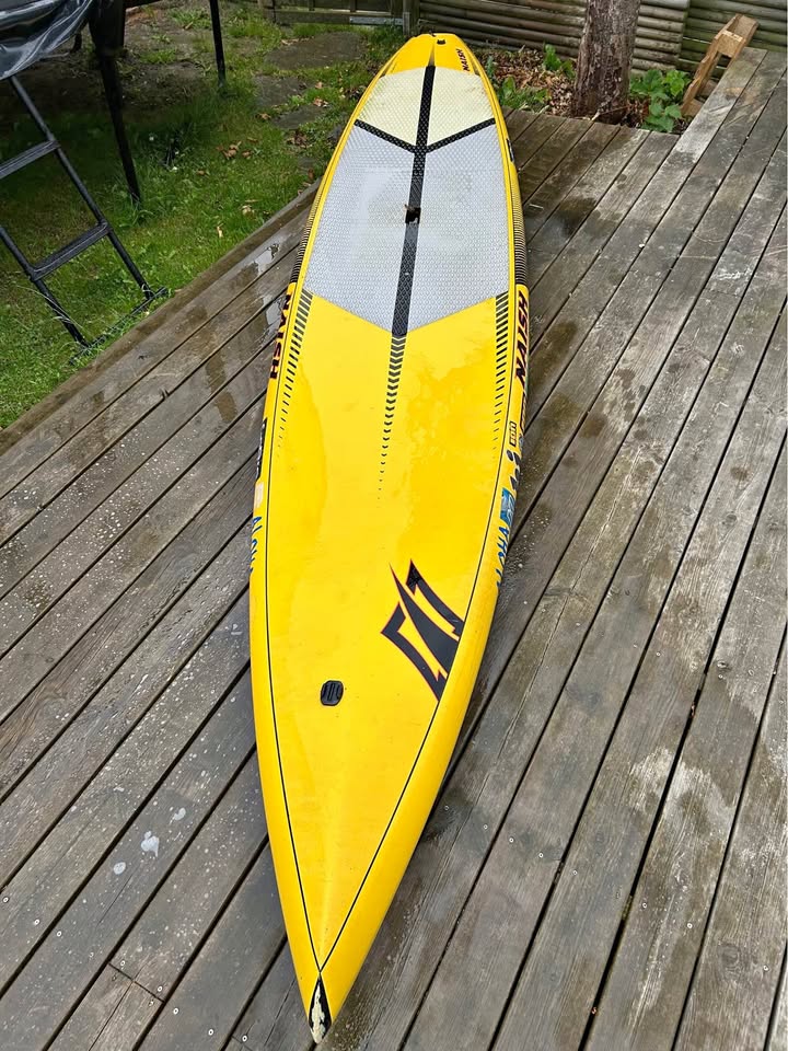 Naish sup