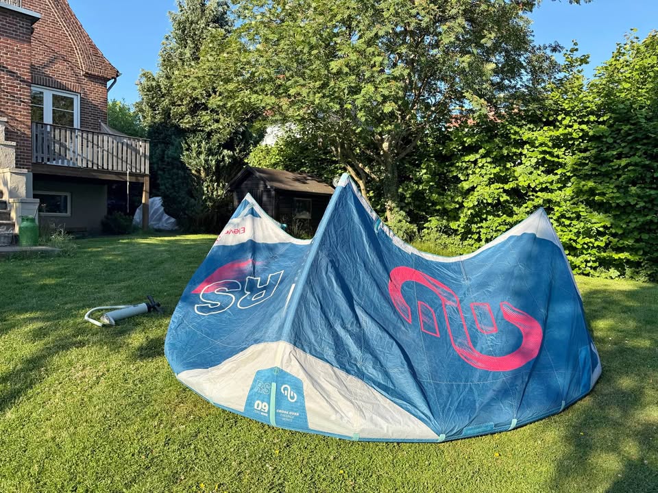 Eleveight kite 9m second-hand kitesurf equipment