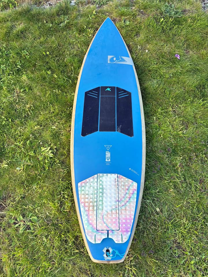 Airush Reflex Bamboo 5’8’’ kite-surfboard second-hand kitesurf equipment
