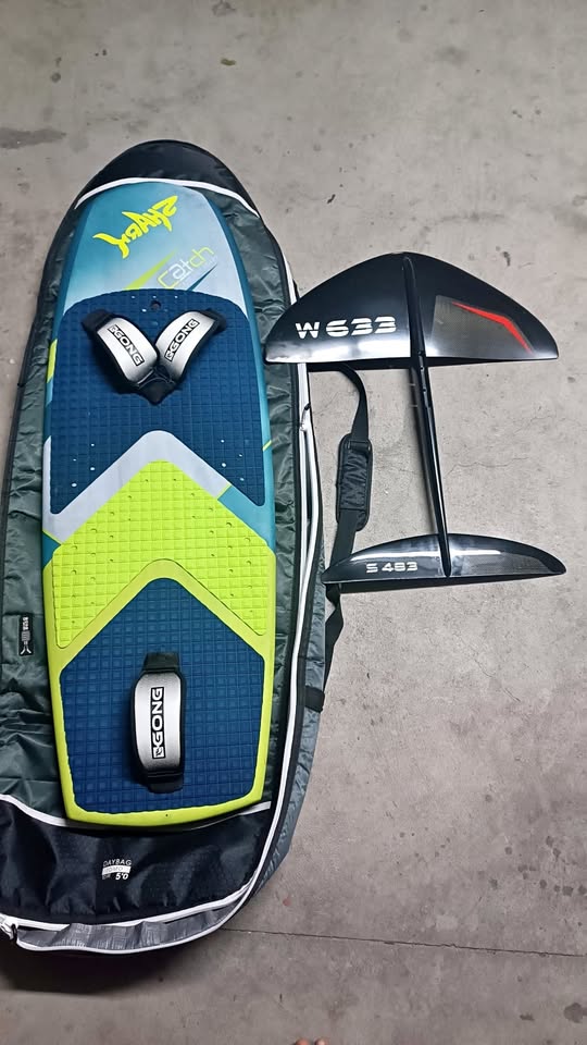 Kite foil board+kit glider anno 2024/25 second-hand kitesurf equipment