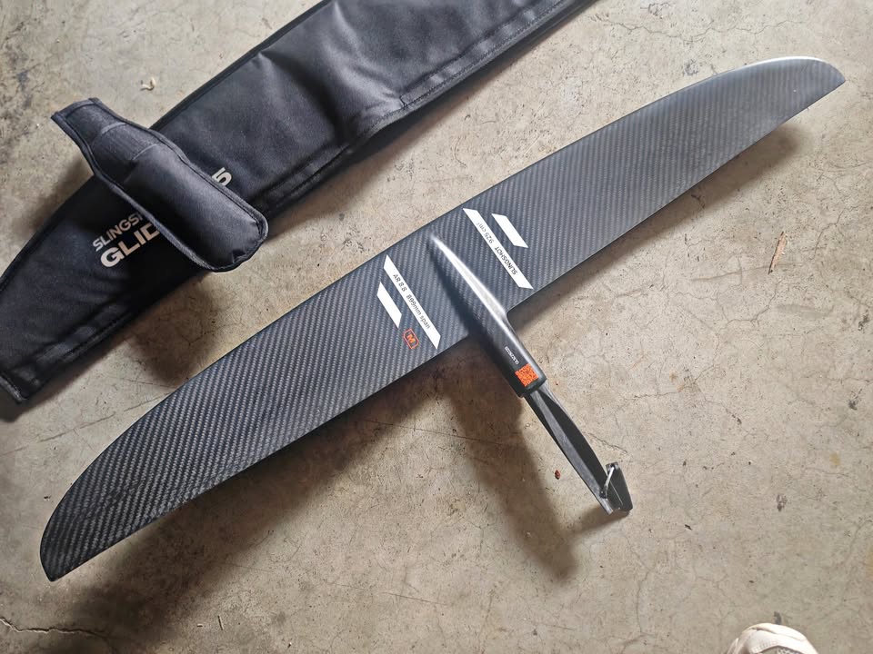 Slingshot One-Lock Glide Front Wing 925 second-hand kitesurf equipment