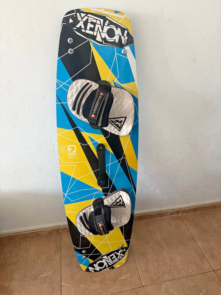 Tabla de kitesurf second-hand kitesurf equipment