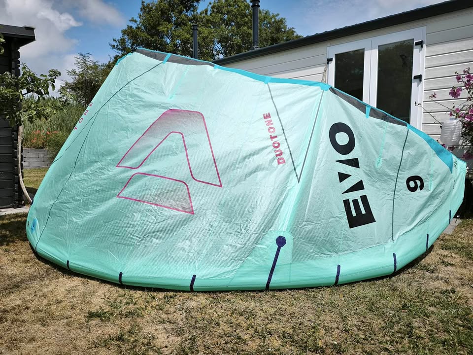 Duotone EVO 9 meter (5 & 7 meter optioneel) second-hand kitesurf equipment